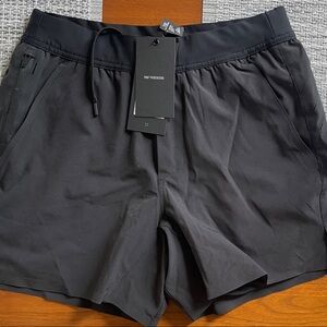 Ten Thousand Men's Interval Shorts NWT